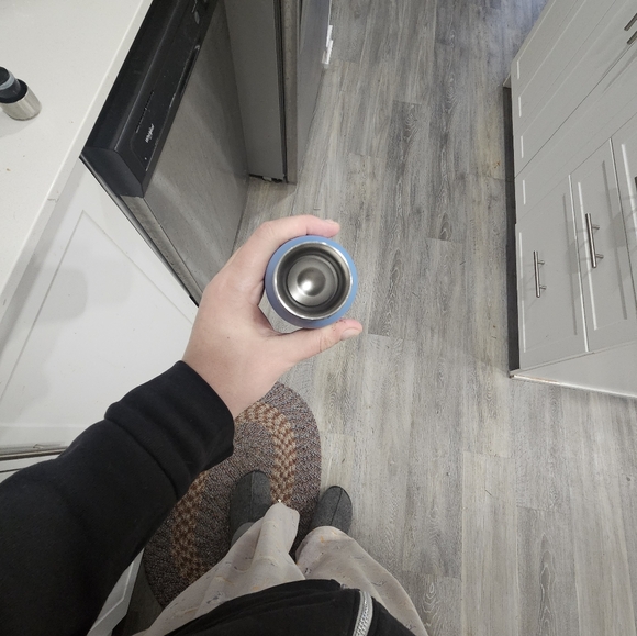 Swell Waterbottle - Picture 3 of 4